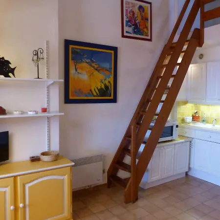 Le Lavandou, 1 Pièce, 4 Personnes - Fr-1-308-80 Le Lavandou